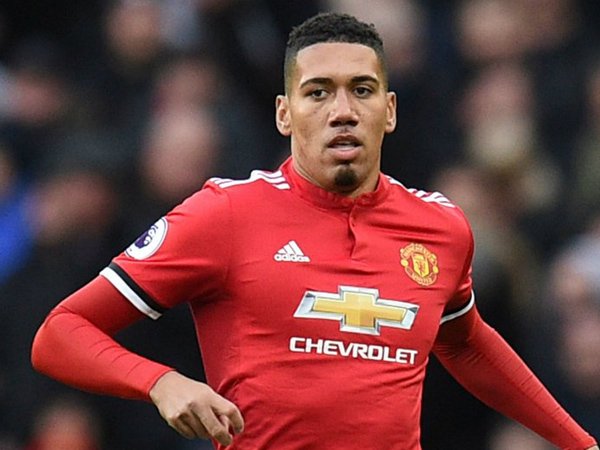 Chris Smalling Akui MU Masih Harus Banyak Belajar Dari Manchester City