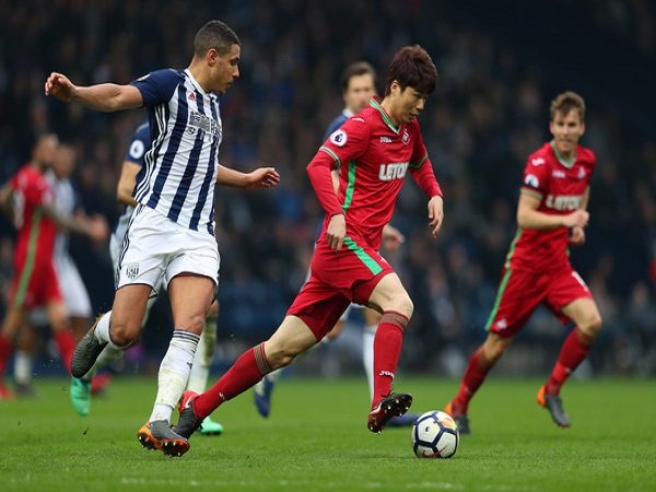 Everton Tertarik Datangkan Gelandang Swansea, Ki Sung-yueng