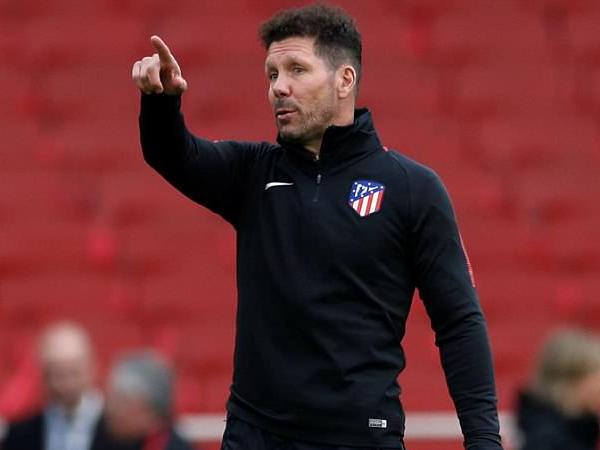 Simeone Bantah Isu Keterkaitannya Dengan Arsenal