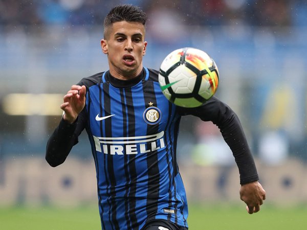 Terkait Transfer Joao Cancelo, Inter Milan Diultimatum Valencia