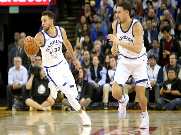 Stephen Curry, Klay Thompson Pimpin Warriors Hancurkan Rockets