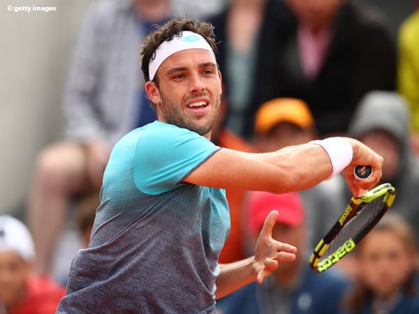 Marco Cecchinato Dengan Senang Hati Lawan Novak Djokovic