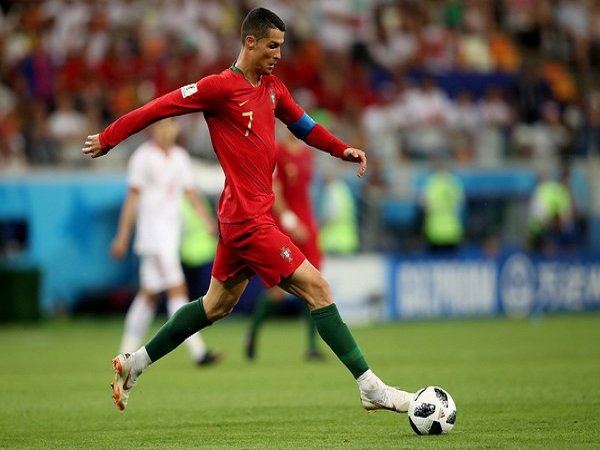 Umur Bukan Masalah, Hati-hati dengan Cristiano Ronaldo, Uruguay!