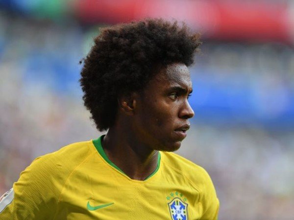 Barca Sodorkan Tiga Pemain Sekaligus Demi Gaet Willian Dari Chelsea