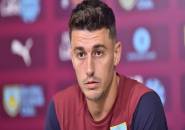 Agar Lolos ke Liga Europa, Matt Lowton Minta Dukungan Fans Burnley