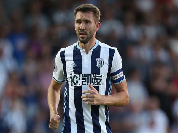 Rangers Datangkan Gareth McAuley Secara Gratis