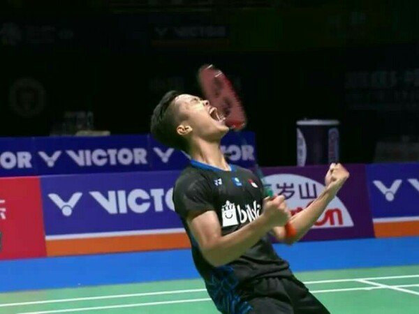 Sukses Besar! Kalahkan Kento Momota, Anthony Ginting Juara China Open 2018