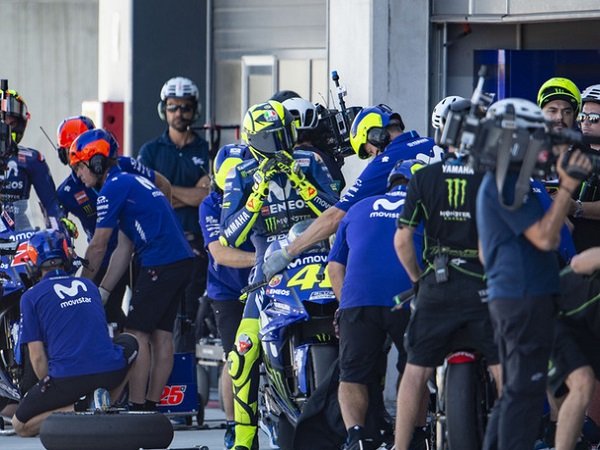 Perpanjang Rekor Paceklik Kemenangan, Rossi Berharap Yamaha Beri Respon Serius