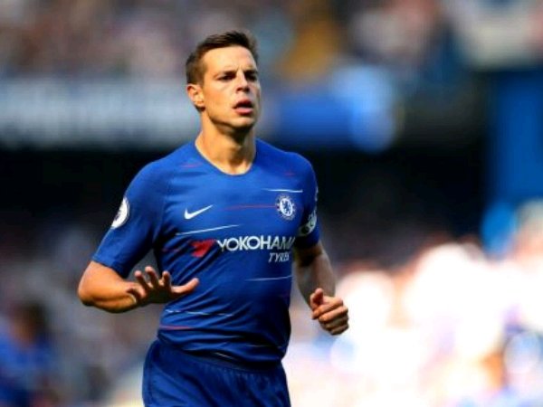 Azpilicueta Pimpin Perlombaan Ban Kapten Chelsea?