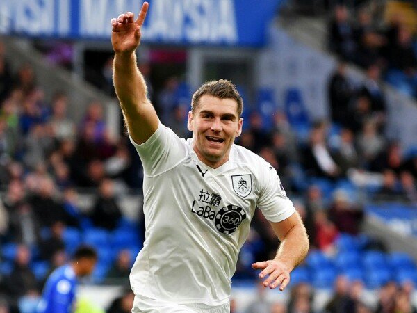 Sam Vokes Teken Kontrak Baru bersama Burnley