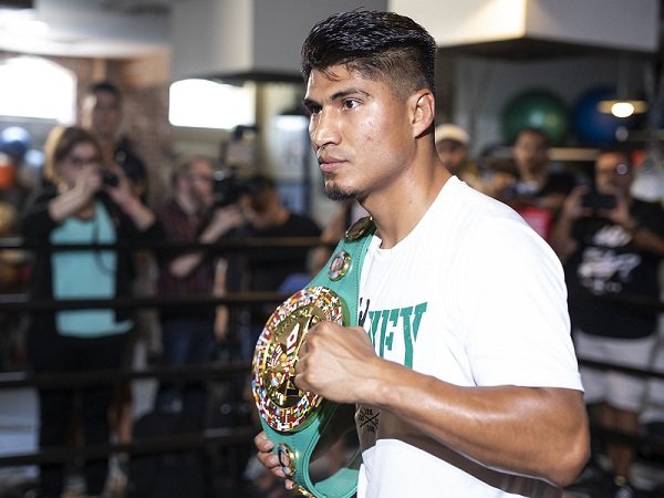 Mikey Garcia Lepas Gelar Juara Kelas Ringan IBF