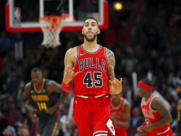 Jalani Operasi Engkel, Denzel Valentine Terancam Absen Setengah Tahun