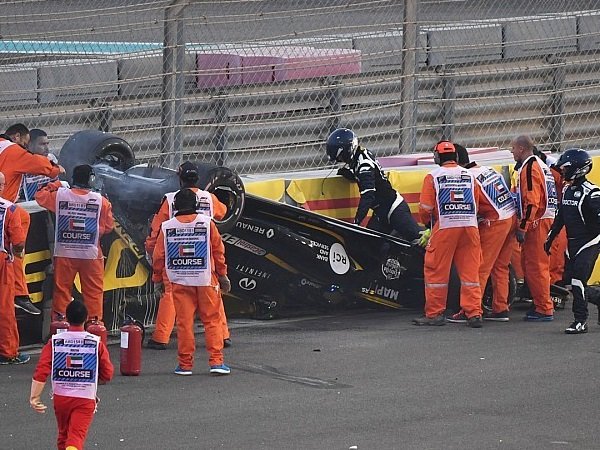 Mobil Terbalik, FIA Tegaskan Halo Tak Menghambat Proses Evakuasi Hulkenberg