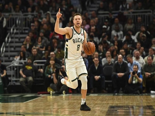 Bucks Pulangkan Matthew Dellavedova ke Cavaliers