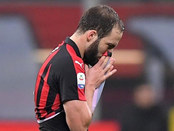 Gattuso Percaya Higuain Bertahan di Milan