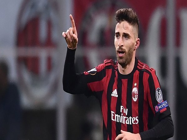 Gagal Bersaing, AC Milan Siap Lepas Borini ke Tiongkok