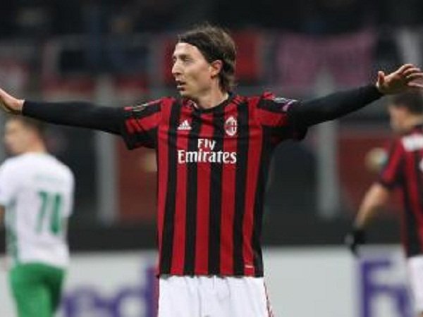 Bologna Tertarik Datangkan Montolivo dari Milan