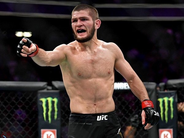 Manager Khabib Remehkan Ferguson dan Sebut Mayweather Penakut