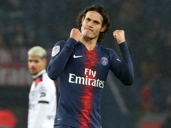 Cavani Belum Mau Berhenti Cetak Gol Bagi PSG