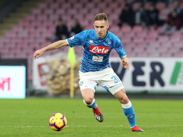 Presiden Sevilla Konfirmasi Perekrutan Marko Rog dari Napoli