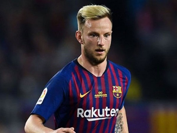 Barcelona Belum Berencana Perpanjang Kontrak Rakitic