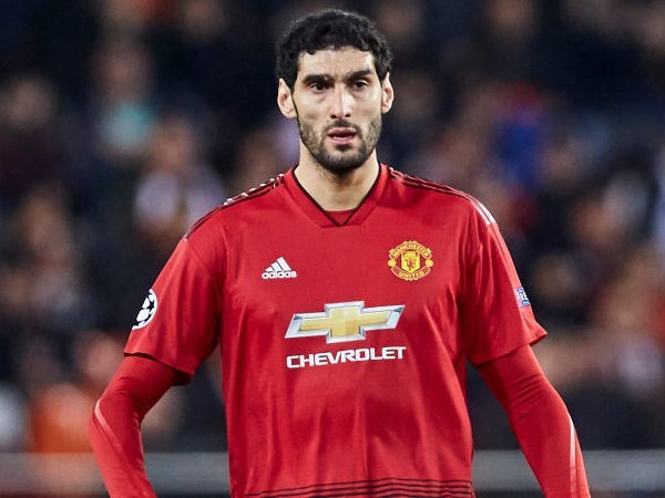 Andai Mourinho Tak Dipecat, Fellaini Bakal Bertahan di MU