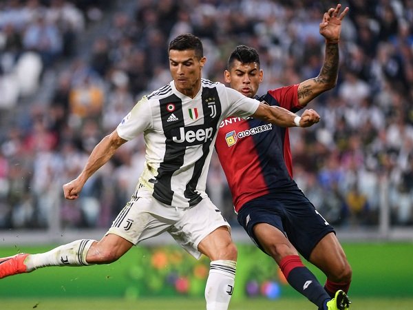 Diminati Juventus, Bek Belia Genoa Malah Idamkan Real Madrid dan Manchester United