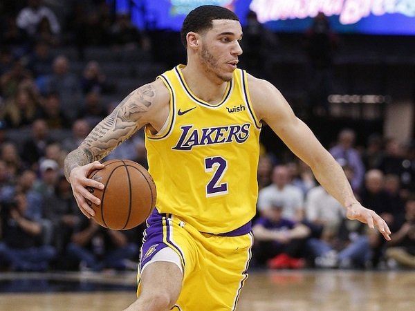 Lonzo Ball Masih Akan Menepi Setidaknya Sepekan Lagi