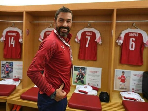 Robert Pires Lebih Ingin Arsenal Tunjuk Pria Ini Ketimbang Monchi