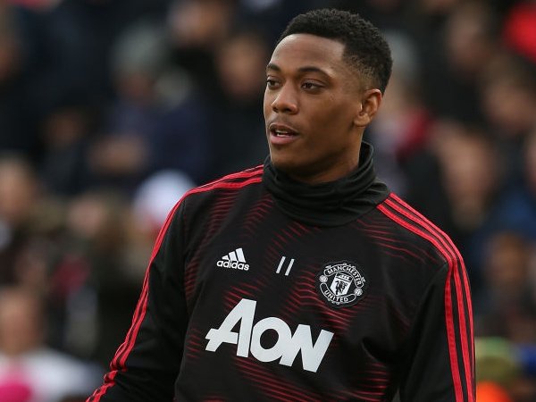 Solskjaer Ragu Martial Bisa Tampil di Markas PSG