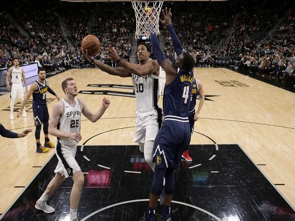 Bermain Tanpa Celah, Spurs Bungkam Nuggets