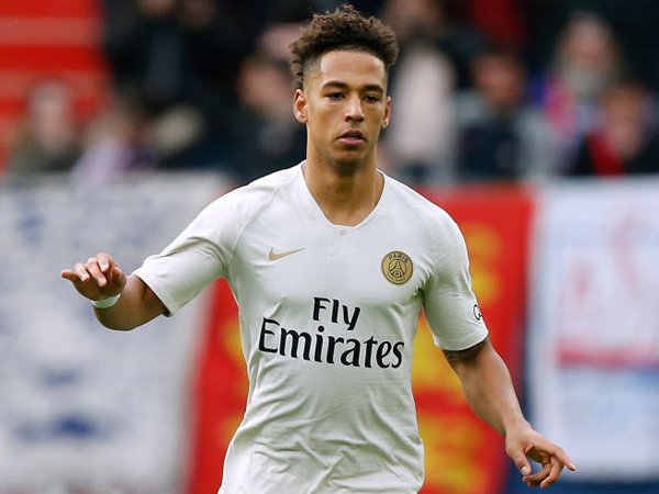 Kehrer Ingatkan PSG: Hati-Hati, MU Bisa Bikin Patah Hati!