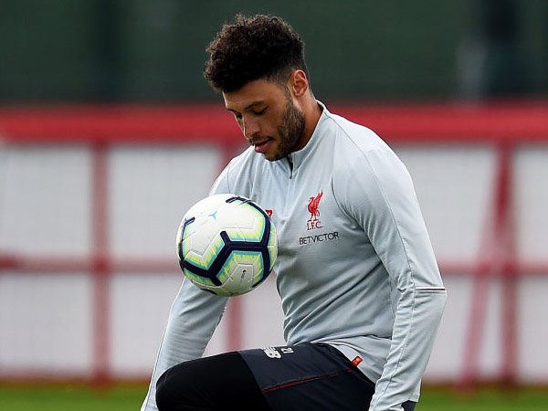 Liverpool Akan Mainkan Oxlade-Chamberlain di Tim U23