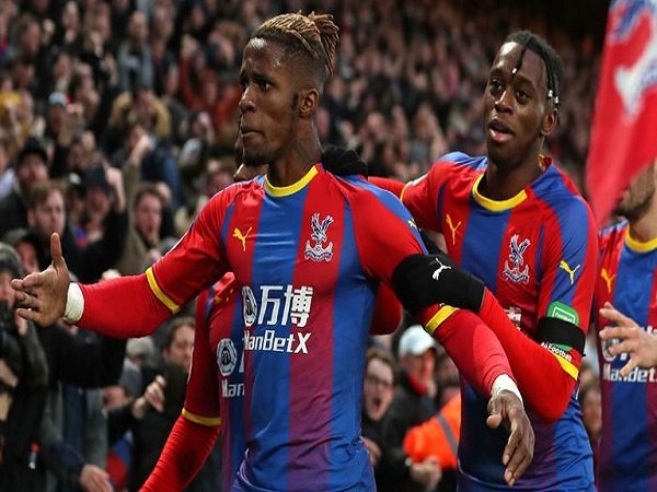 Dortmund dan Bayern Munich Berebut Dua Bintang Crystal Palace