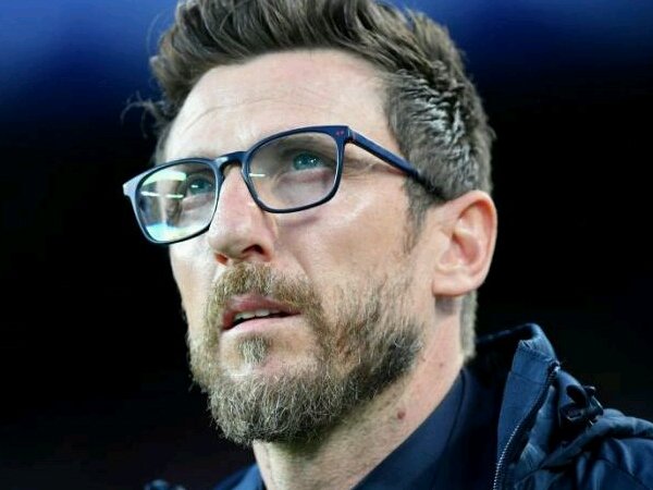 Roma Tumbang, Di Francesco Pertimbangkan Untuk Mengundurkan Diri