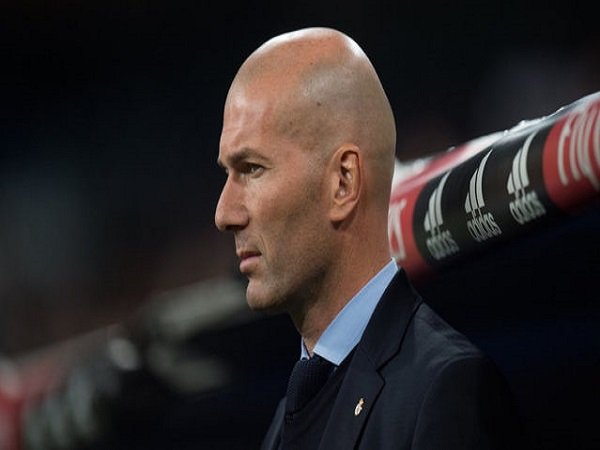 Zinedine Zidane Selangkah Lagi Jadi Pelatih Real Madrid