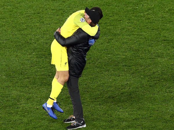 Ditanya Tentang Klopp, Alisson: Dia Pria yang Lucu