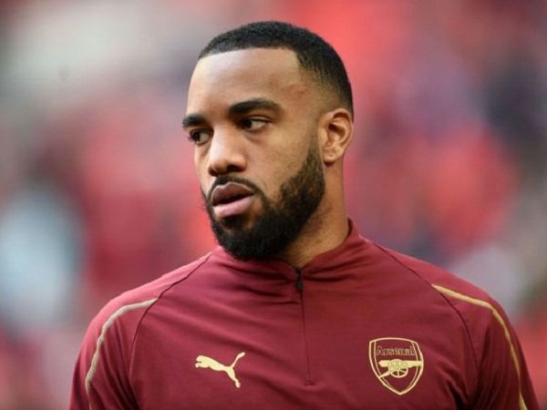 Deschamps Jelaskan Alasan Tak Panggil Lacazette Ke Timnas Perancis