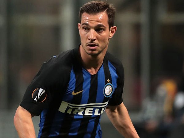 Gagal di Liga Europa, Cedric Soares Minta Maaf Pada Fan Inter