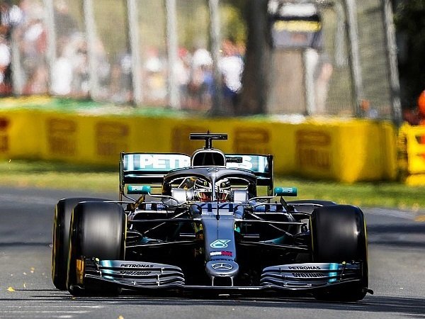 Hasil FP1 GP Australia: Hamilton Unggul Tipis atas Vettel