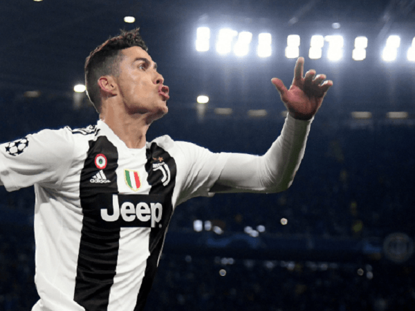 Ronaldo Adalah Alien dan akan Catat Sejarah di Juventus, Klaim Mendes