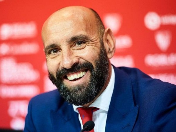 Kirim Kode Soal Destinasi Berikutnya, Arsenal Gagal Dapatkan Monchi?