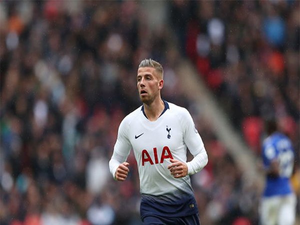 Man United Diminta Tak Jadikan Alderweireld Target Utama Transfer