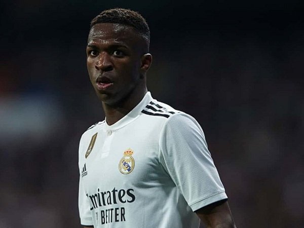 Vinicius Ungkap Alasannya Lebih Pilih Real Madrid Ketimbang Barcelona