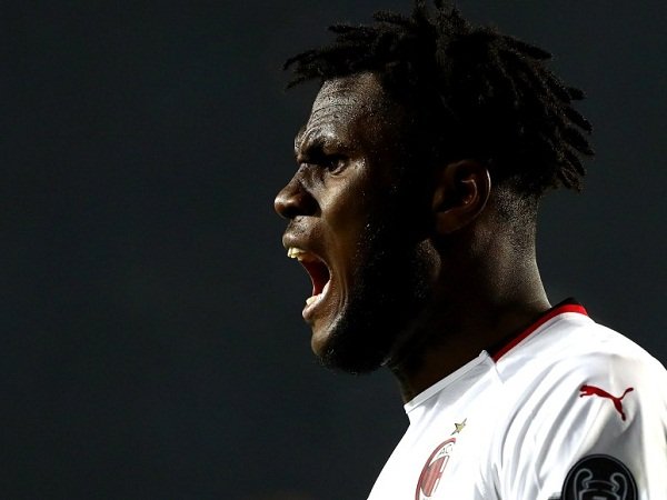 Dengan Tawaran 40 Juta Euro, Milan Siap Lepas Kessie?