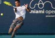 Felix Auger Aliassime Lewati Tantangan Pertama Di Miami