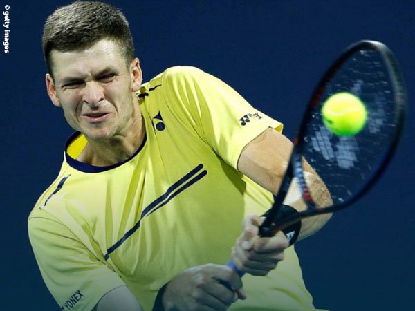 Dominic Thiem Gigit Jari, Hubert Hurkacz Mantap Ke Babak Ketiga Di Miami