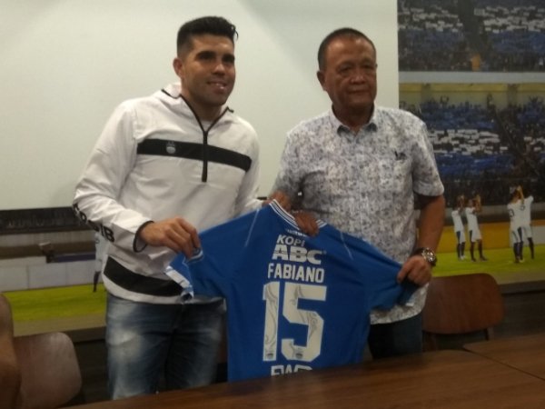 Saga Berakhir, Fabiano Beltrame Resmi Berseragam Persib