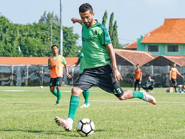 Djanur Sebut Cedera Manuchekhr Dzhalilov dan Irfan Jaya Tak Parah