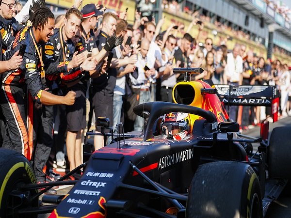 Kaget Lihat Performa Red Bull, Mercedes Mulai Waspada